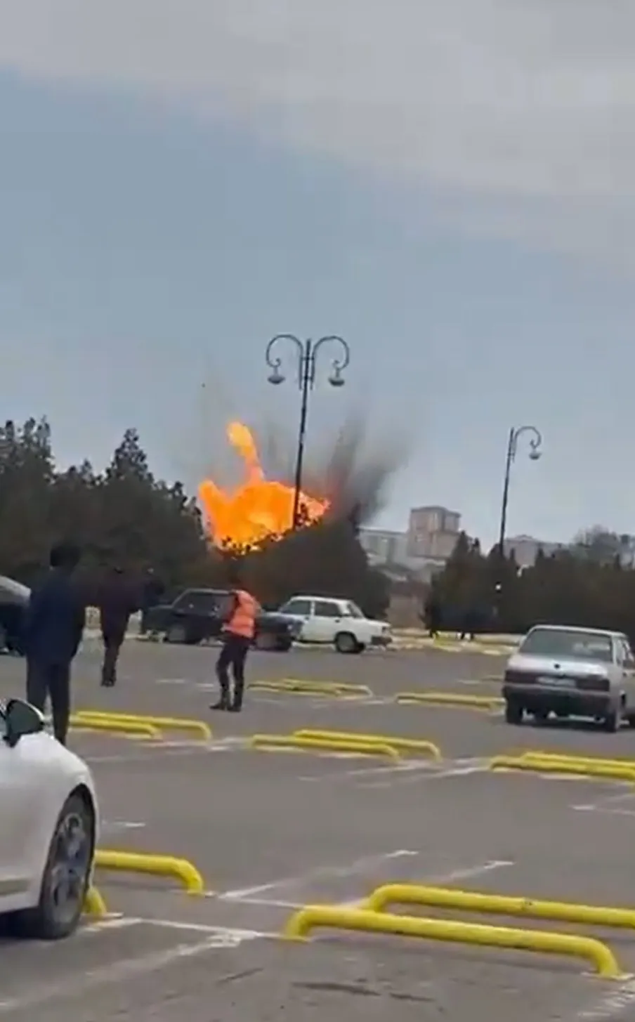 Iranian drones attacked Azerbaijan's airport in Nakhchivan, two people were injured