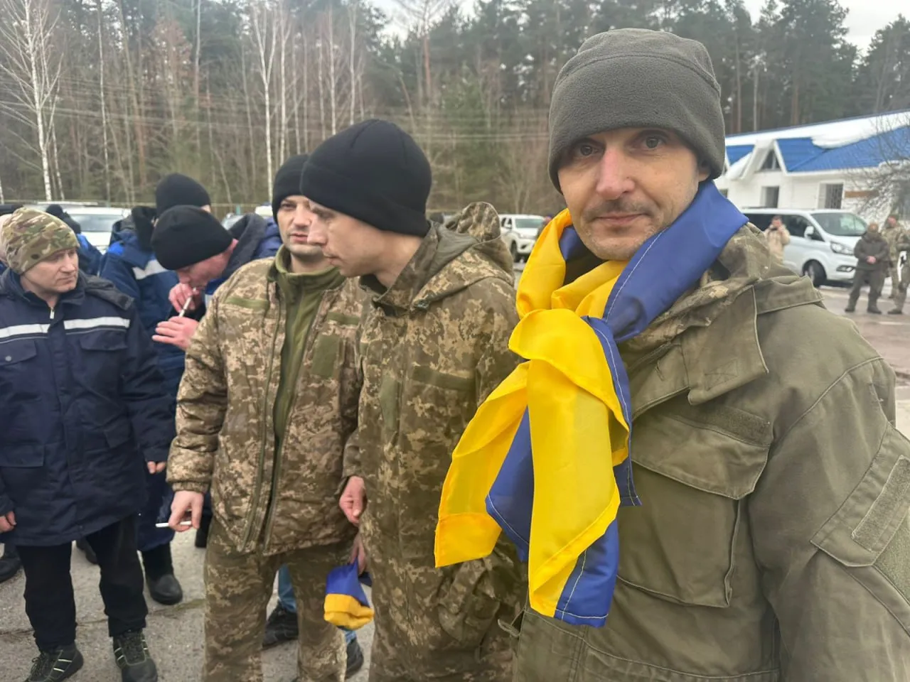 В Україну з російського полону повернулися 200 військових у межах домовленостей у Женеві