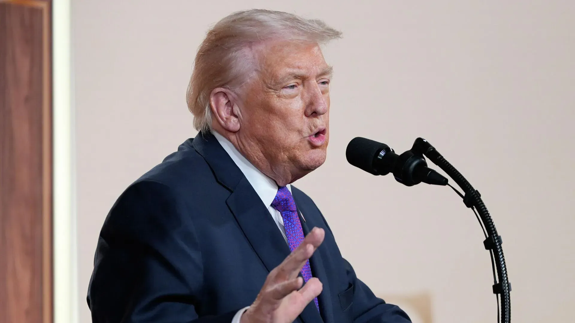 Trump announced a sharp increase in arms production in the United States