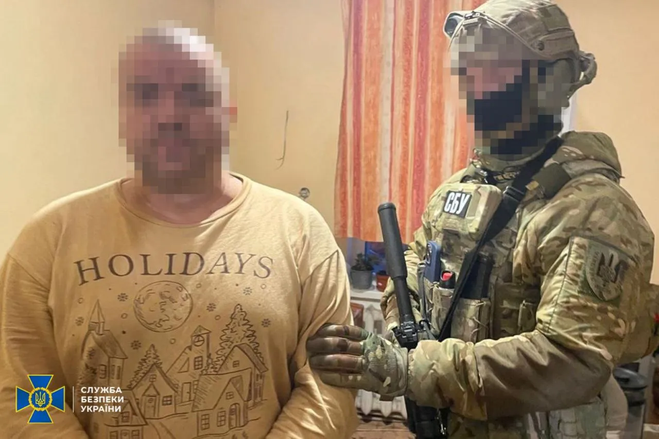 СБУ та Нацполіція викрили вісьмох осіб, підозрюваних у незаконній торгівлі зброєю