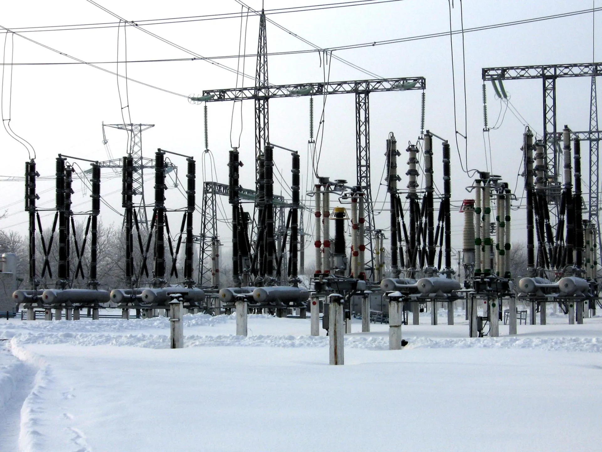 Due to Russian attacks, Ukraine may import electricity in winter